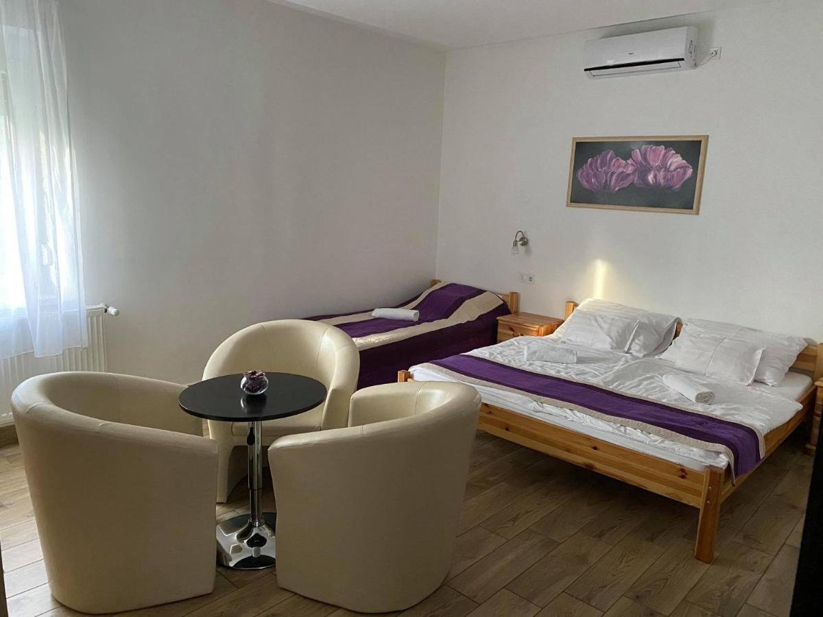 Fuerjes Apartments Tiszafüred Zewnętrze zdjęcie