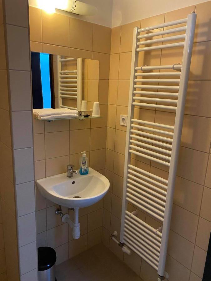 Fuerjes Apartments Tiszafüred Zewnętrze zdjęcie