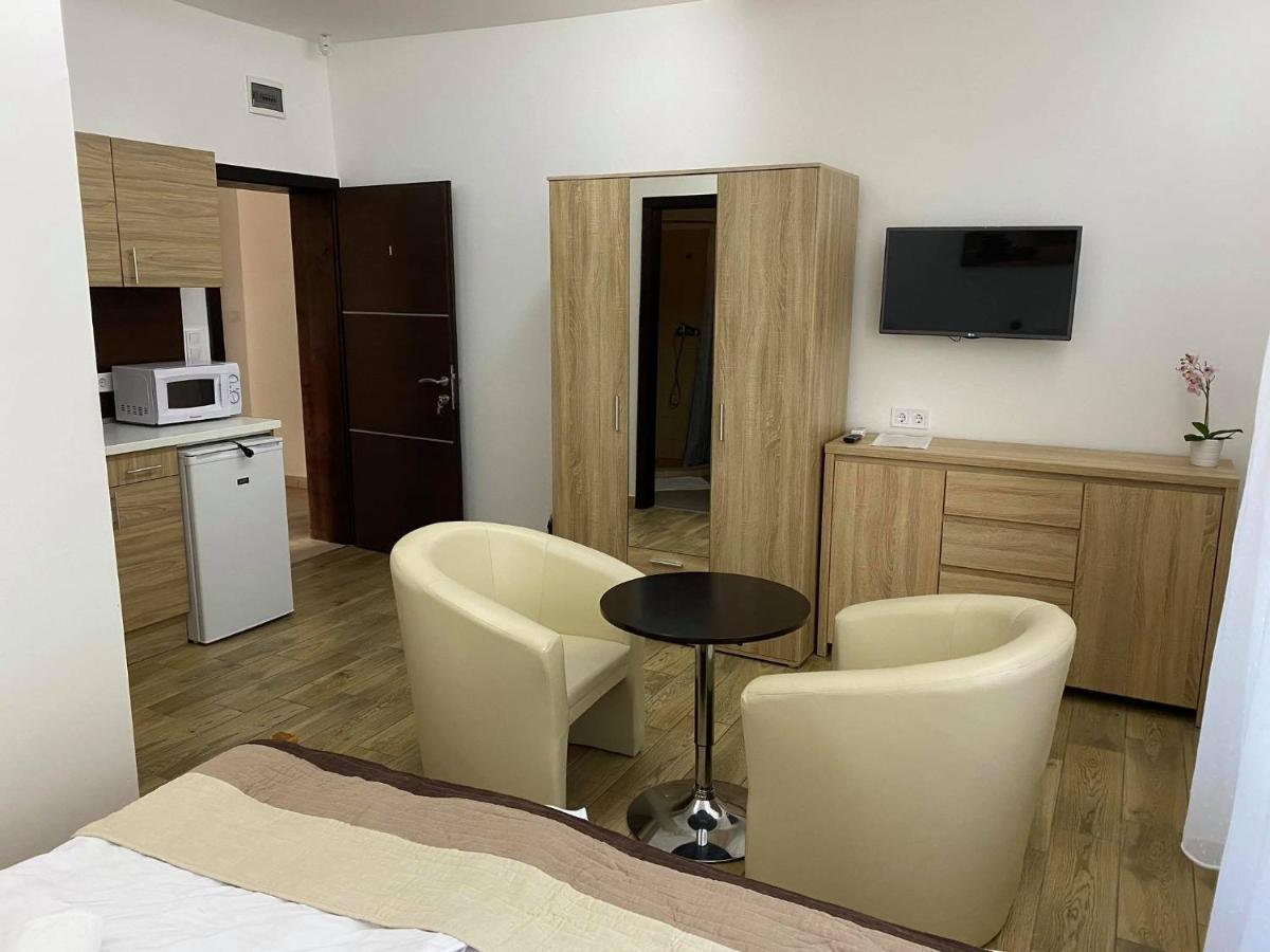 Fuerjes Apartments Tiszafüred Zewnętrze zdjęcie